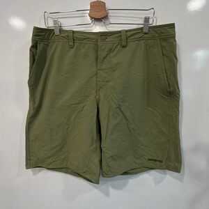 Patagonia men’s shorts size 38, olive green